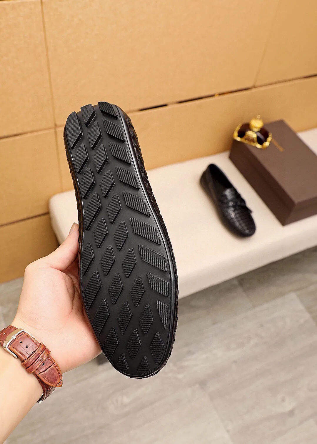 Men's men's shoes 💰500 💐 BV men's slip-on shoes® [BOTTEGA VENETA] official website counter new model, one-to-one mold opening ⚠Italian calfskin purely hand-woven ➕cow 🐂 leather lining. Driving slip-ons, available at counters, sizes 38～44 (45🉑️customized)